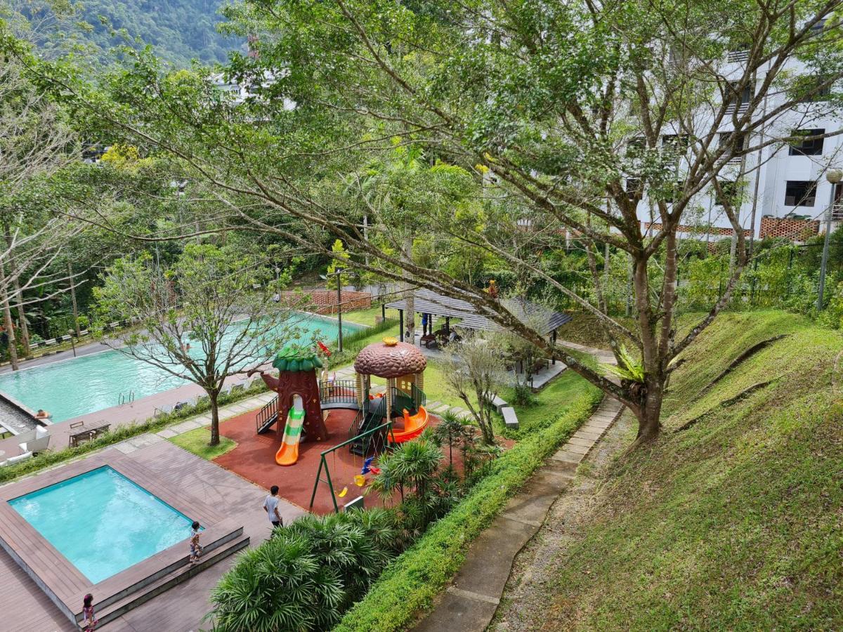 4-7 Pax Genting View Resort Kempas Residence -Free Wifi, Netflix And Free Parking Τζεντίνγκ Χάιλαντς Εξωτερικό φωτογραφία